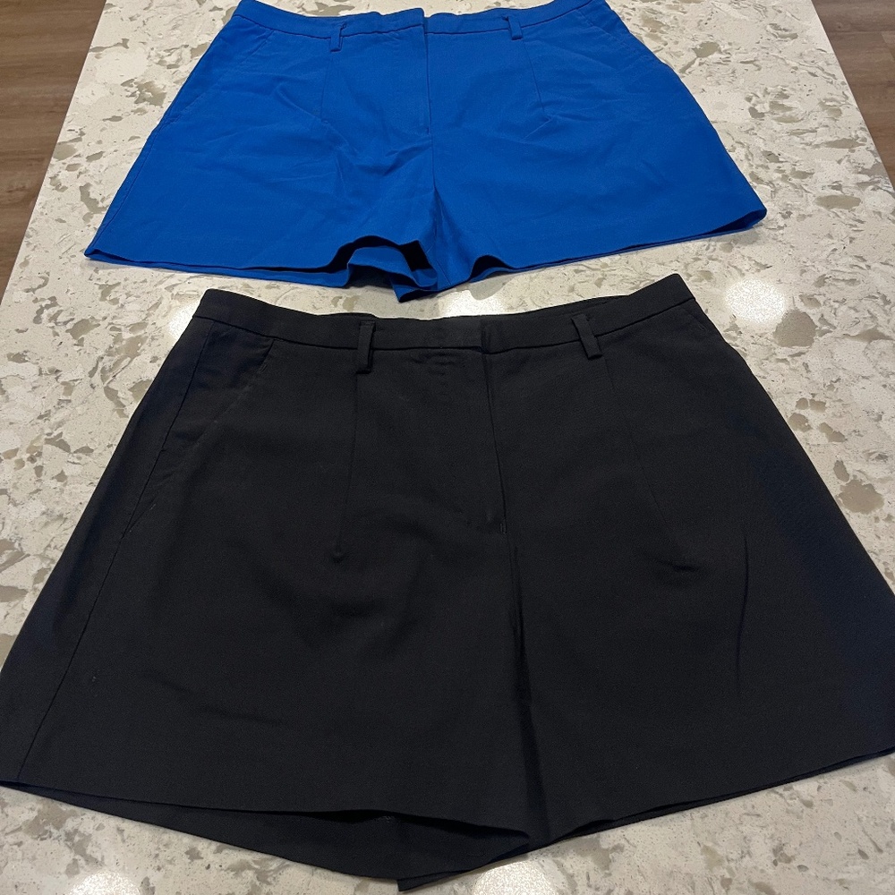 Aritizia Babaton Wool Set of 2 Bundle Black & Blue Tailored  Shorts - Size 2 / S